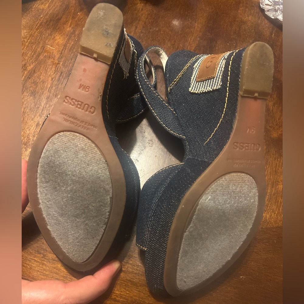 Guess Jean open toe wedges - Picture 3 of 3